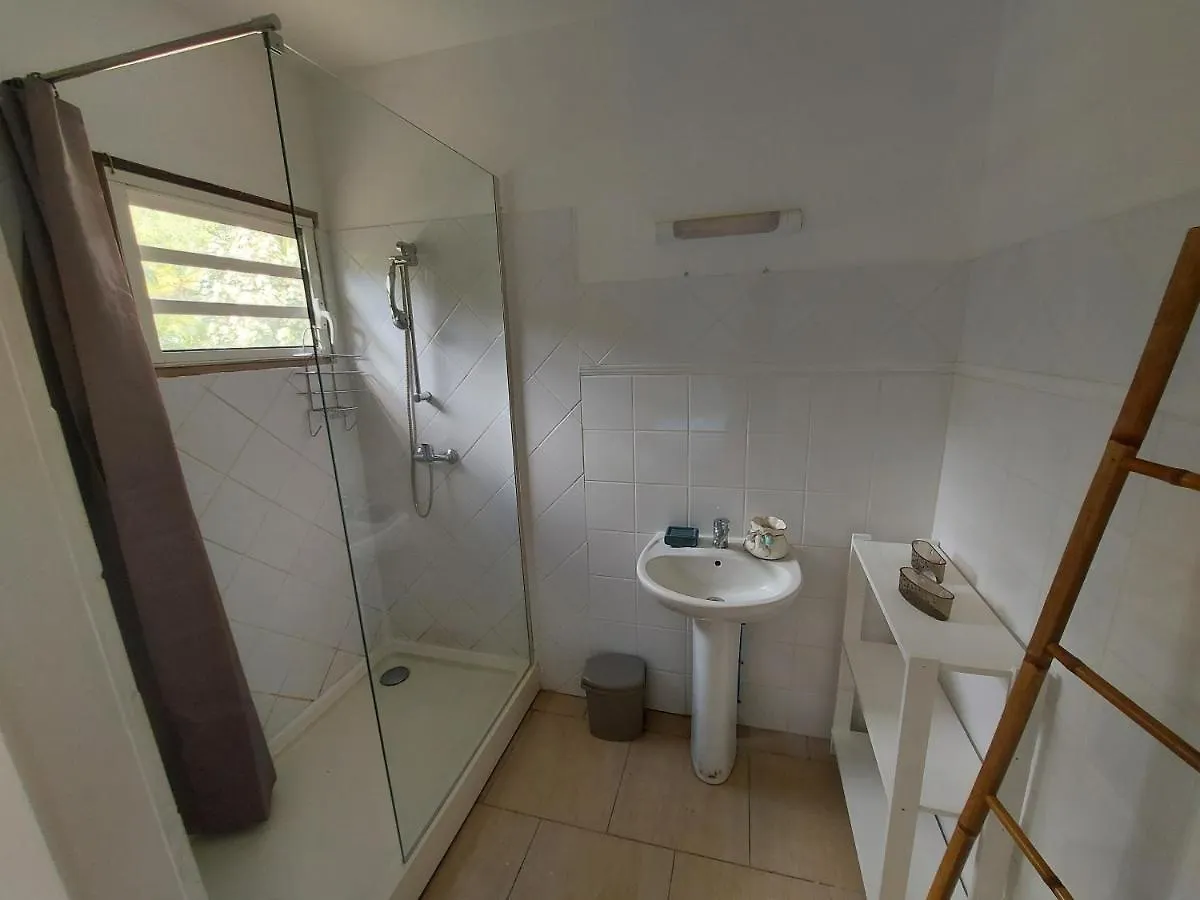F6 Tres Fonctionnel Et Extremement Bien Situe Villa Le Gosier  0*, Le Gosier (Grande-Terre) Guadeloupe